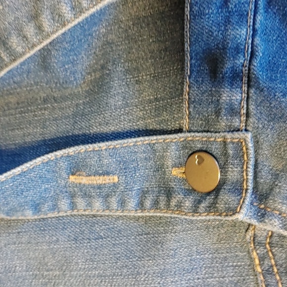 🍁NWT Girl"s Embroidered with Patches Denim Overalls - Picture 8 of 14